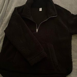 Old navy 1/2 zip fleece. Size med petite. BNWOT.